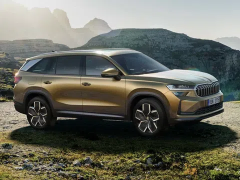 Skoda Kodiaq thế hệ mới ấn định thời điểm trình làng khách Việt, thay đổi mạnh mẽ đối đầu Santa Fe, Everest