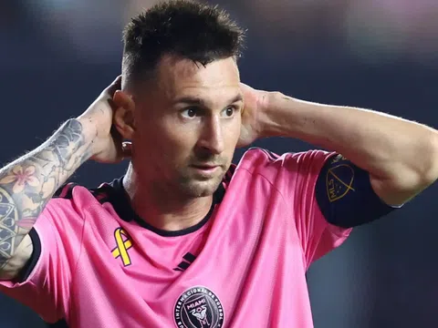 Messi bất ngờ bị réo tên, MLS vướng tranh cãi 'giải dở tệ'