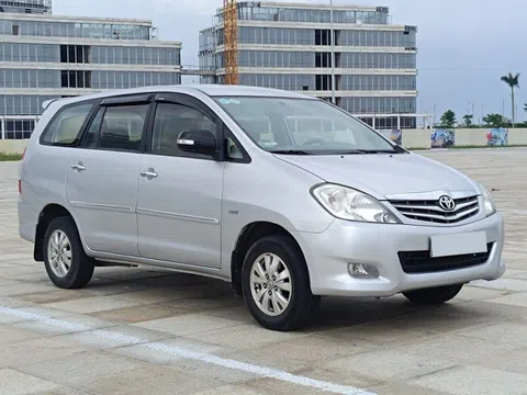 Toyota Innova 2008 lăn bánh 16 năm lên sàn xe cũ với giá rẻ hơn xe hạng A