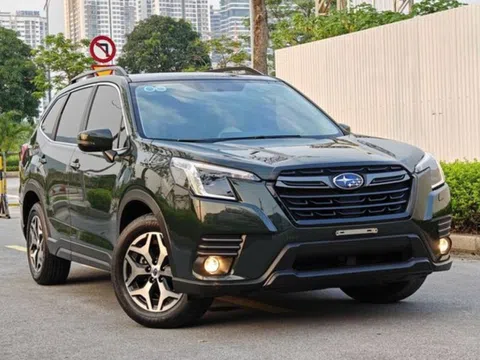 Subaru Forester 2023 lăn bánh 12.000 km rao bán với giá khó tin