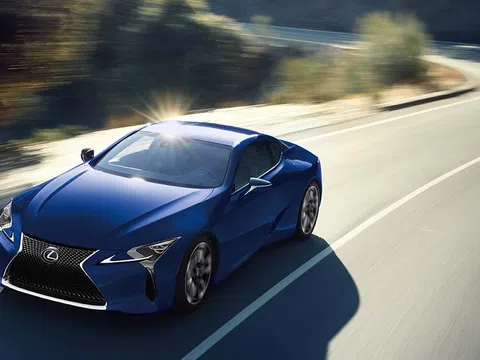 Lexus LC 500 2025 nâng cấp thiết kế và trang bị, giá tăng nhẹ