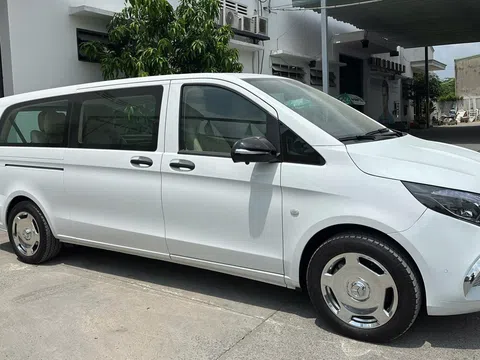 Chiêm ngưỡng Mercedes-Benz V-Class độ Maybach tại đại lý, giá cao nhất đến hơn 3,6 tỷ đồng