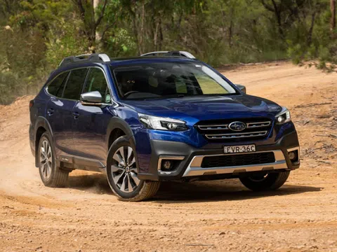 SUV đang bán tại Việt Nam Subaru Outback sắp ngừng phân phối tại quê nhà