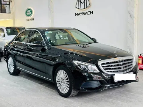 Lăn bánh gần 10 năm, Mercedes-Benz C250 2015 chào bán với giá ngang Mitsubishi Xforce 'đập hộp'