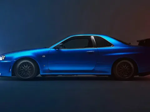 Hãng độ Nhật phục chế xế cổ Nissan R34 Skyline GT-R, chi phí khởi điểm gần nửa triệu USD