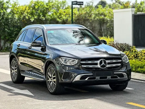 Vừa lướt 10.000 km, Mercedes Benz GLC 2022 đã khấu hao tới vài trăm triệu đồng