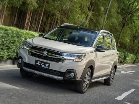 Vượt Toyota Innova Cross, Suzuki XL7 là mẫu ô tô hybrid bán chạy nhất tháng 11/2024