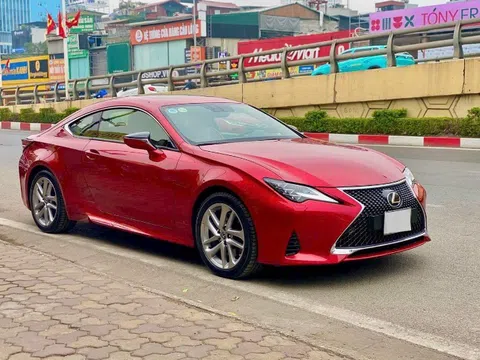 Mới chạy 9.000 km, Lexus RC 300 2019 rao bán chưa đầy 2 tỷ đồng