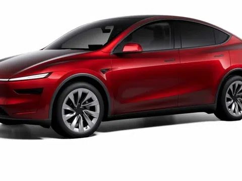 Tesla Model Y Juniper gây sốt với lượng đơn đặt hàng 'khủng' ngay trong ngày đầu tiên trình làng