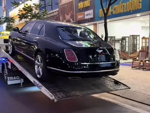 Xe siêu sang Bentley Mulsanne Le Mans Edition xuất hiện tại Bình Dương