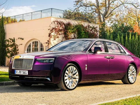 Chiêm ngưỡng siêu phẩm Rolls-Royce Ghost Extended Series II "The Encounter" độc bản