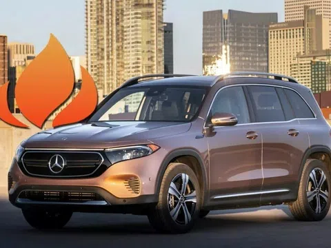 Mercedes-Benz triệu hồi hơn 7.300 chiếc SUV điện EQB do nguy cơ cháy nổ