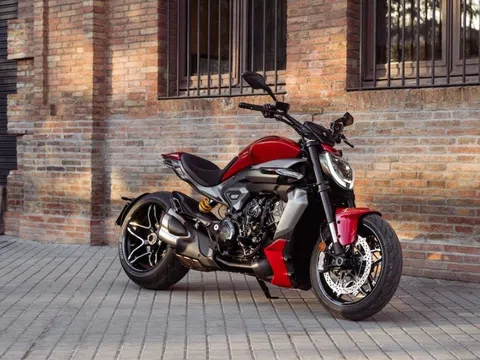 Chiêm ngưỡng Ducati XDiavel V4 vừa ra mắt lấy cảm hứng từ Ferrari