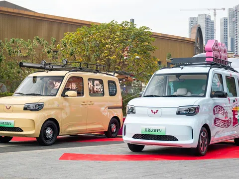 Wuling Zhiguang EV trình làng: 'Đàn anh' của Mini EV, chạy tối đa 201 km/sạc