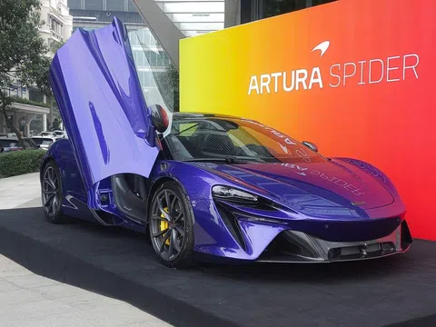 Mục sở thị McLaren Artura Spider hơn 18 tỷ đồng trên phố Việt