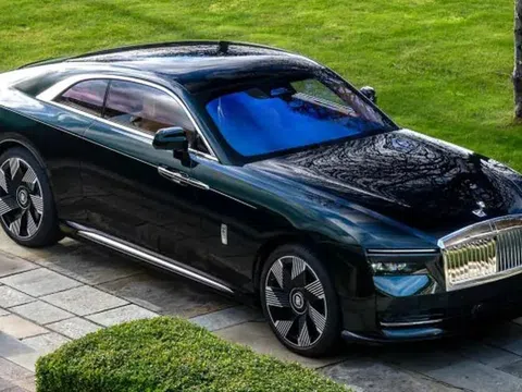 Mục sở thị Rolls-Royce Spectre Soulmate – Chiếc xe “tri kỷ” độc nhất thế giới