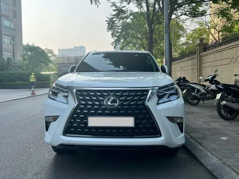 Ngỡ ngàng giá bán lại của Lexus GX 460 2022 sau 3 năm lăn bánh tại Việt Nam