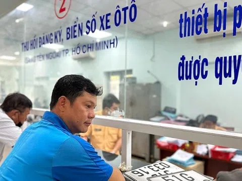 Tạm dừng nộp lệ phí trước bạ ô tô trực tuyến từ 12/3 - 17/3 qua ứng dụng eTax