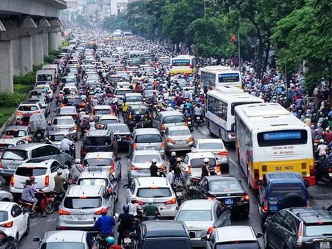 Kỳ nghỉ lễ 30/4 - 1/5 sắp khép lại: Làm sao để hành trình trở về không biến thành "ác mộng kẹt xe"?