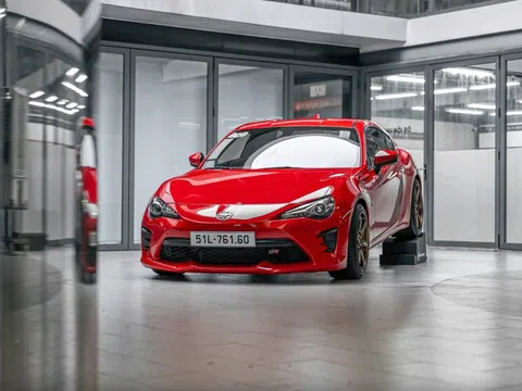 Cường 'đô-la' nói gì sau khi cầm lái Toyota 86 sau màn lột xác ấn tượng?