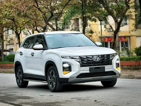 Bùng nổ nhờ ưu đãi, Hyundai Creta rút ngắn khoảng cách với Xforce và Yaris Cross