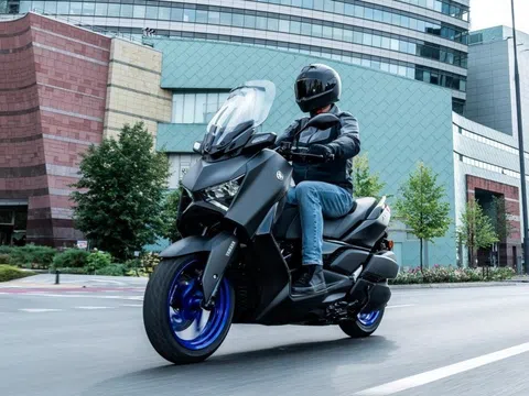 Yamaha XMAX 300 thế hệ mới "rục rịch" ra mắt Việt Nam: Thiết kế thể thao, trang bị vượt trội