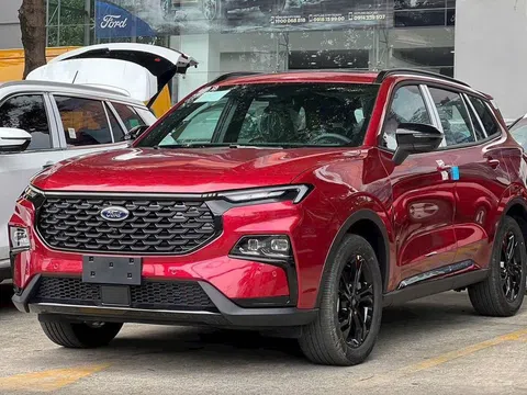Ford Territory lập kỷ lục doanh số nhưng vẫn khó lật đổ Mazda CX-5