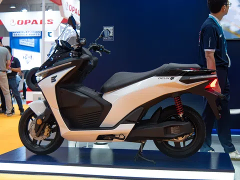 E3 Mobility Deux7 - Tân binh xe máy điện Hàn Quốc mới lạ giá 100 triệu sắp bán tại Việt Nam có gì hot?