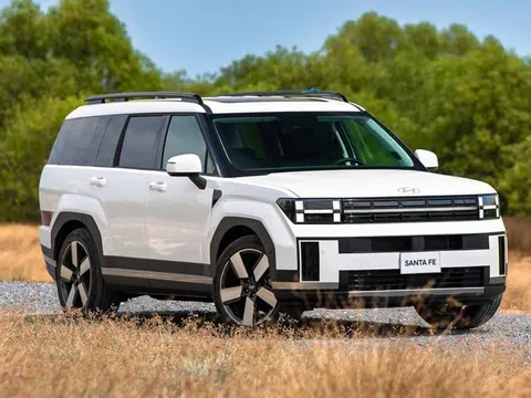 Hyundai Santa Fe Hybrid 2025 trình làng Đông Nam Á, rộng cửa về thị trường Việt