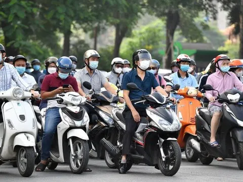 Thực hư câu chuyện Hà Nội chi tiền hỗ trợ người dân bỏ xe xăng, đi xe điện