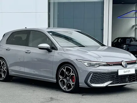 Volkswagen Golf sắp bán chính hãng tại Việt Nam, bản mạnh nhất cạnh tranh Honda Civic Type R