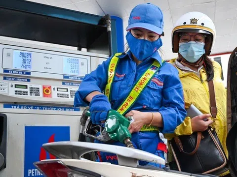 Hai "ông lớn" xăng dầu sẽ thí điểm bán xăng sinh học E10 từ ngày 1/8 tại 3 thành phố lớn