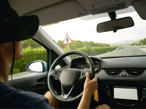 5 sai lầm tai hại người mới lái xe ô tô thường dễ mắc phải