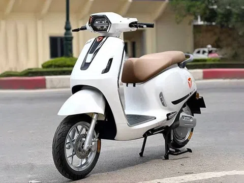 5 mẫu xe máy điện giá ngang Honda Wave, đáp ứng tiêu chí "ngon - bổ - rẻ" dành cho người trẻ