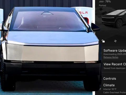 Tesla lên tiếng sau sự cố chiếc bán tải điện "sập nguồn" dù cắm sạc liên tục