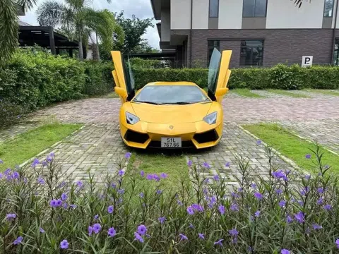 Siêu xe Lamborghini từng chạm mốc 26 tỷ, nay được rao bán với mức giá bất ngờ