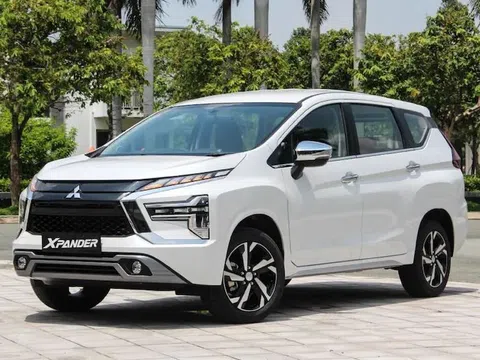 Loạt xe bán chạy đồng loạt giảm giá, hỗ trợ lệ phí trước bạ tới 100%