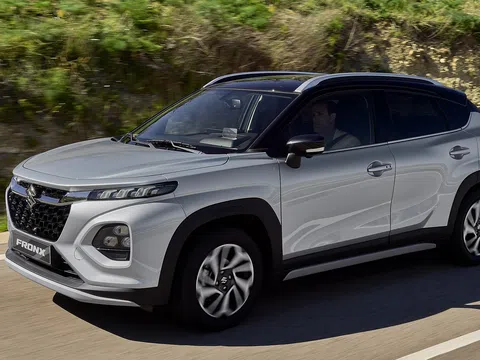 Suzuki XL7 Black Edition dự kiến ra mắt Việt Nam ngay quý này, Fronx theo sau vào cuối năm
