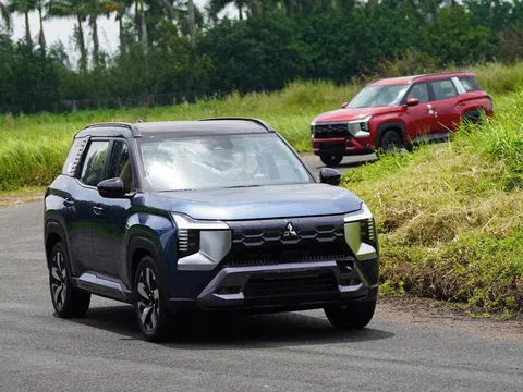 Mitsubishi Destinator bị bắt gặp trên đường phố Việt, dự ra mắt cuối 2025 đấu CX-5, CR-V