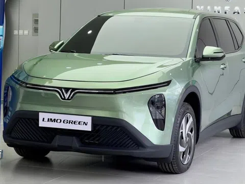 Những phụ kiện chủ xe nên đầu tư cho VinFast Limo Green khi chạy dịch vụ