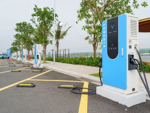 Trạm sạc xe điện với gần 1.200 cổng sạc của V-Green chính thức đi vào hoạt động