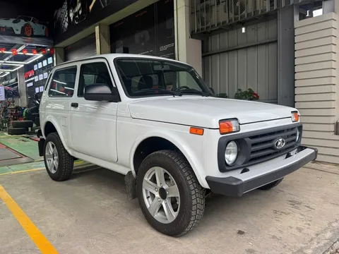 Cận cảnh Lada Niva Legend tại Hà Nội: Động cơ đạt chuẩn Euro 5, dự ra mắt Việt Nam ngay tháng 9