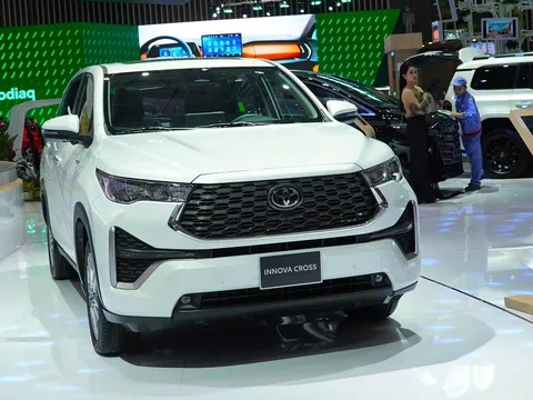 Bảo dưỡng ô tô hybrid: Chi phí thay pin cao nhưng phanh ít hao mòn hơn xe xăng