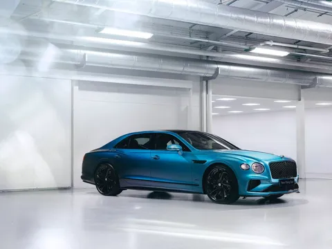 Bentley gây choáng với màu sơn Ombré, đắt hơn cả một chiếc BMW 320i mới