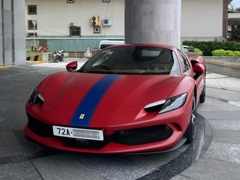 Đại gia Vũng Tàu tậu Ferrari 296 GTS hơn 1 triệu USD, độc nhất thế giới
