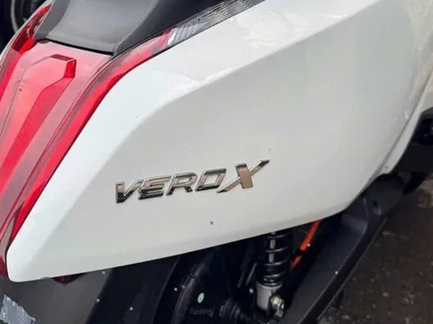 VinFast Vero X xuất hiện ngoài đời thực: Chạy tối đa 262 km/sạc, giá chỉ ngang Honda Vision