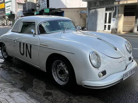"Hàng hiếm" Porsche 356A Speedster gia nhập bộ sưu tập xe tiền tỷ của doanh nhân Đặng Lê Nguyên Vũ