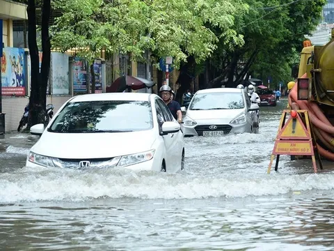 Cảnh giác với xe cũ "đẹp như mới": Những mẹo giúp phát hiện ô tô từng bị ngập nước