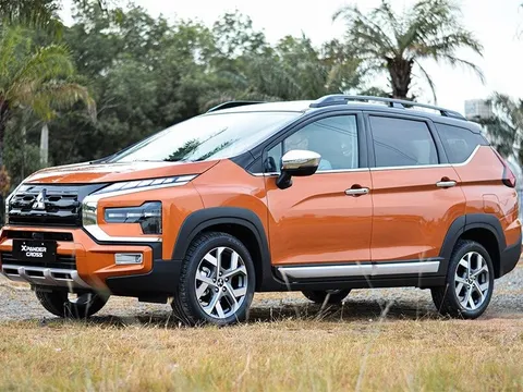Loạt MPV giảm giá "sốc" trong tháng 10: Có xe chỉ còn 530 triệu, thấp nhất từ đầu năm