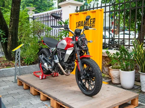 Ducati cùng nhà phân phối mới ra mắt khách hàng tại Hà Nội: Giá xe giảm đáng kể, bảo hành không giới hạn km